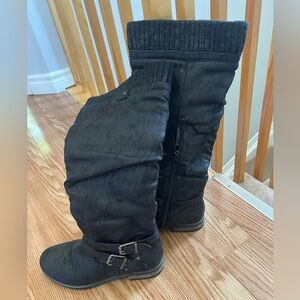SoftMoc knee high boots size 8.5